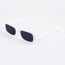 Load image into Gallery viewer, Trendy Sunglasses
