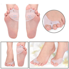 Load image into Gallery viewer, Silicone Toes Protector &amp; Corrector (2Pcs = 1 Pair)
